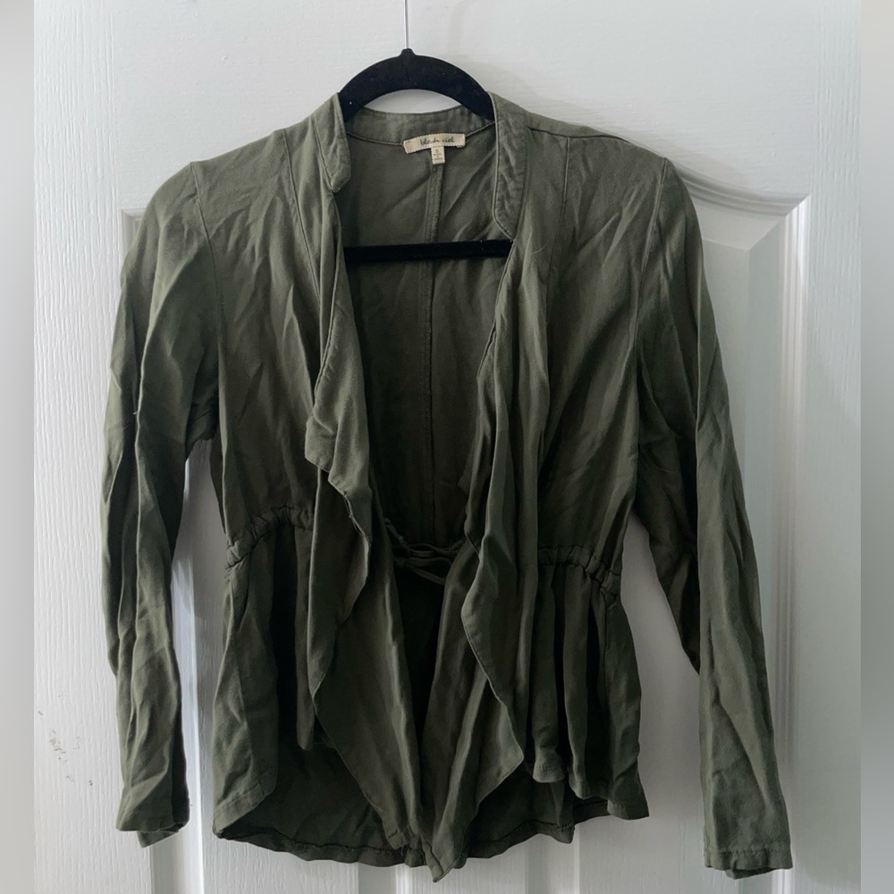 Women’s green cardigan with tie front